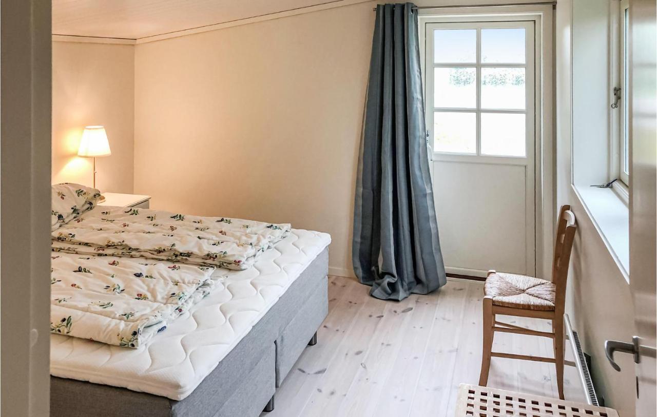 Beautiful Home In Fjllbacka With 2 Bedrooms And Wifi Ф'єлльбака Екстер'єр фото